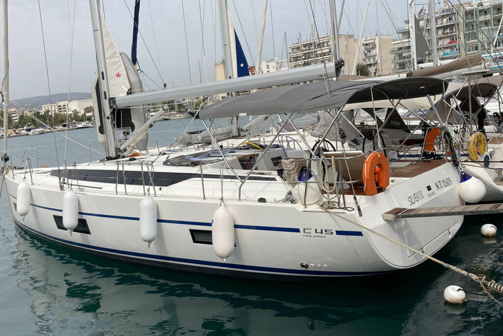 Segelyacht Bavaria C45 CLASS