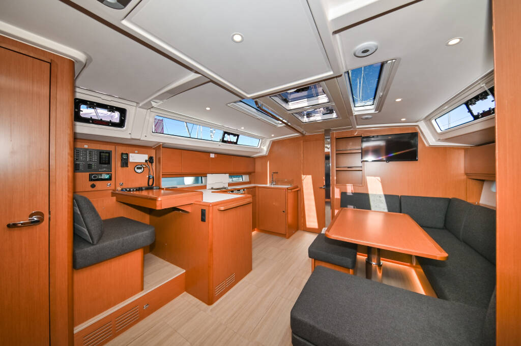 Segelyacht Bavaria C46 Bosun