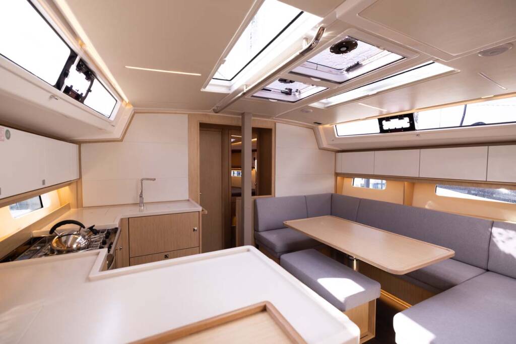Segelyacht Bavaria C46 ELIFOZZI