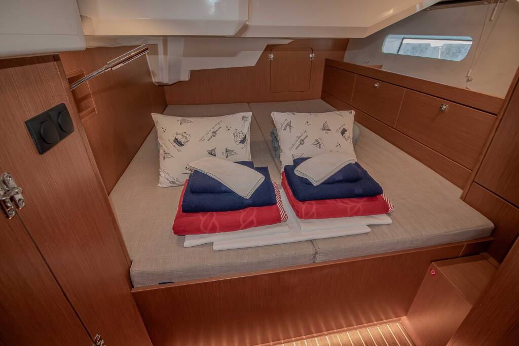 Bavaria C46 Sestrica Vela