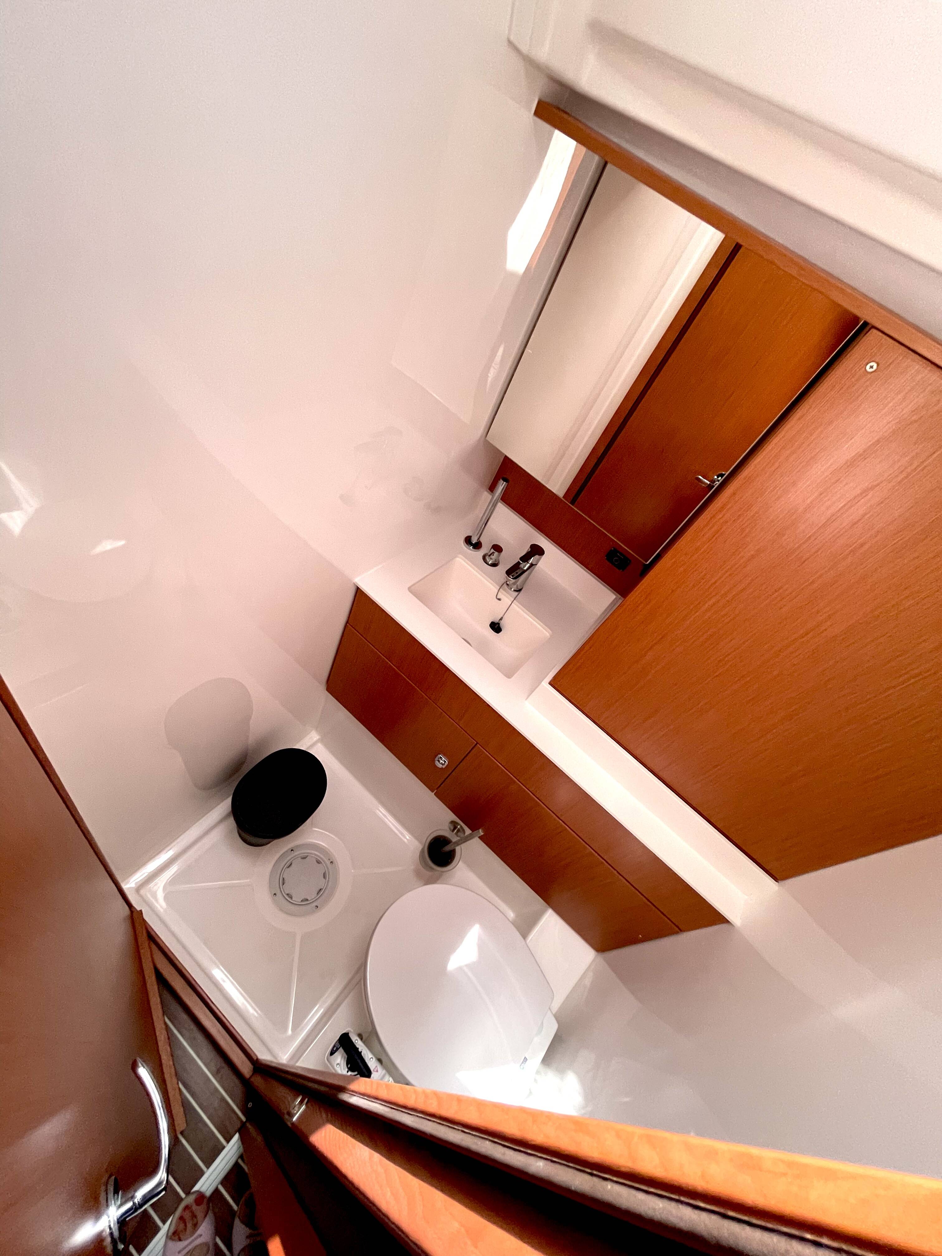 Bavaria C50 Holiday Hangover