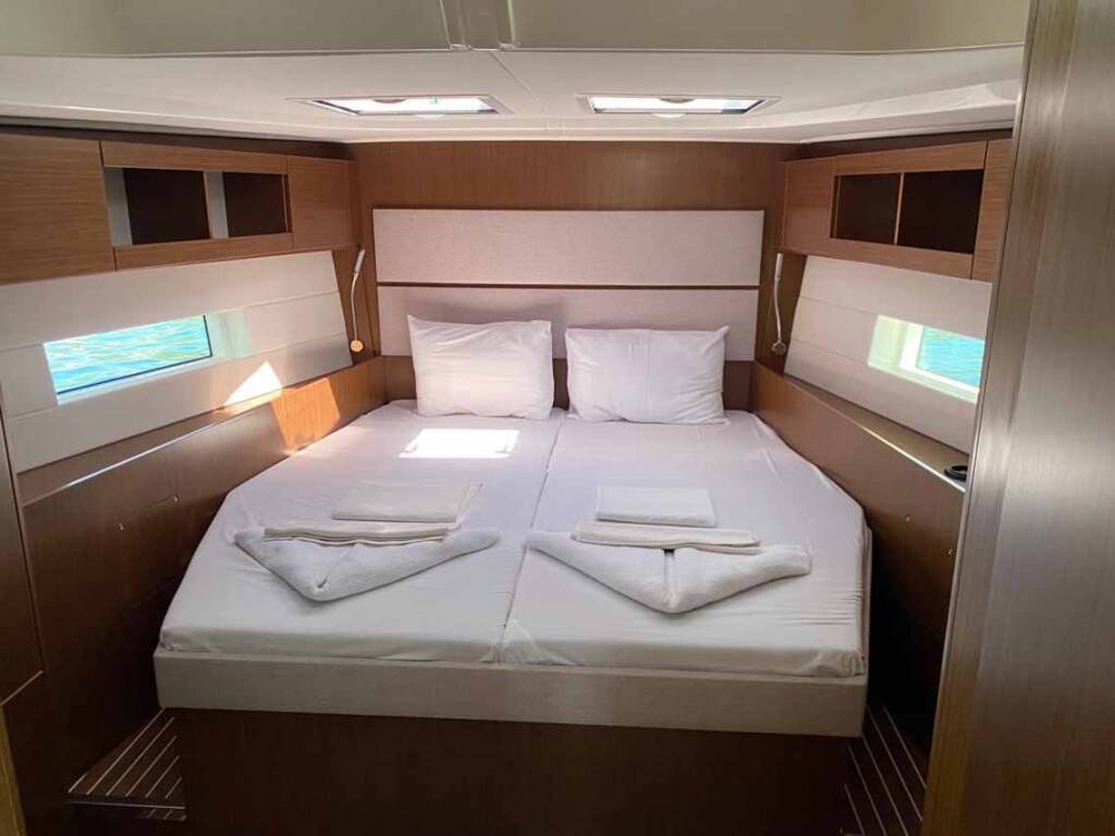 Segelyacht Bavaria C50 Style Acrux