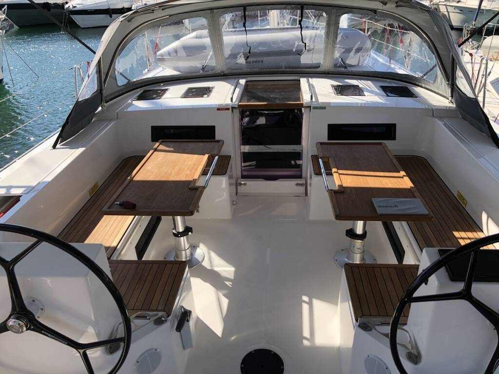 Segelyacht Bavaria C50 Elli