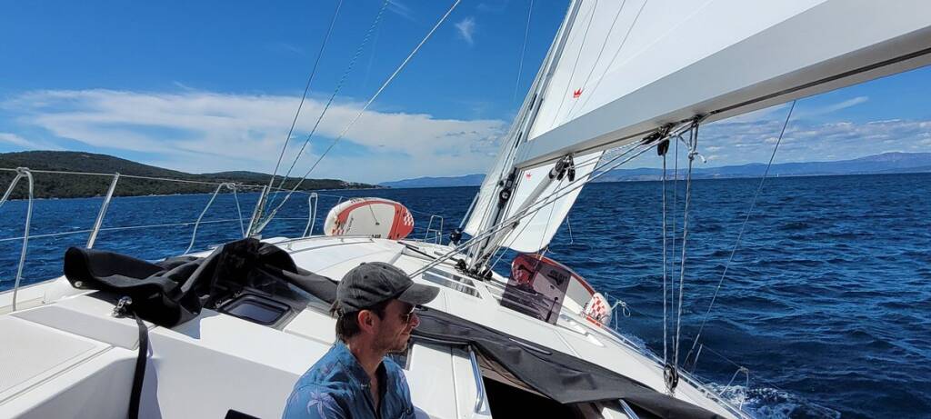 Bavaria C50 Roza Deflores 2