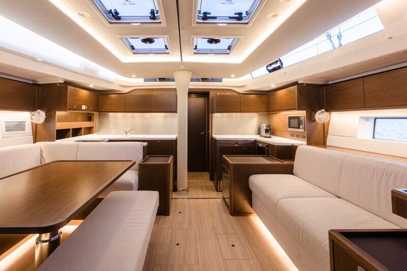 Sailing yacht Bavaria C57 Style Elli