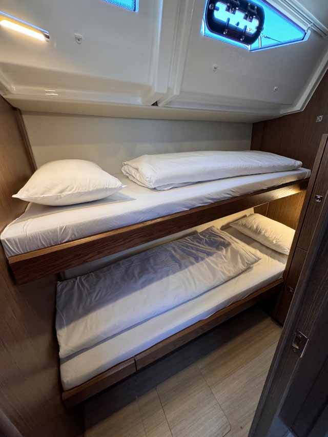 Bavaria C57 Style F-ONE