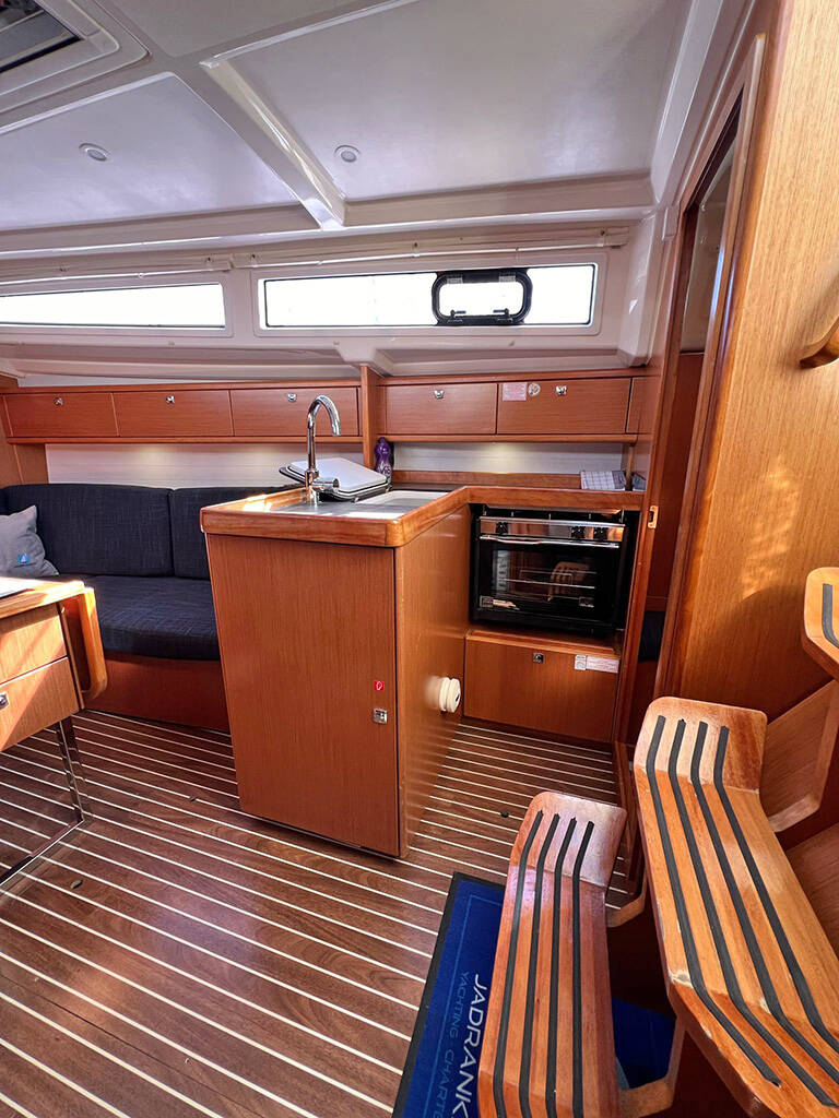 Bavaria Cruiser 33 Burin