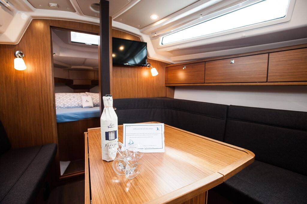 Segelyacht Bavaria Cruiser 34 Style Neo