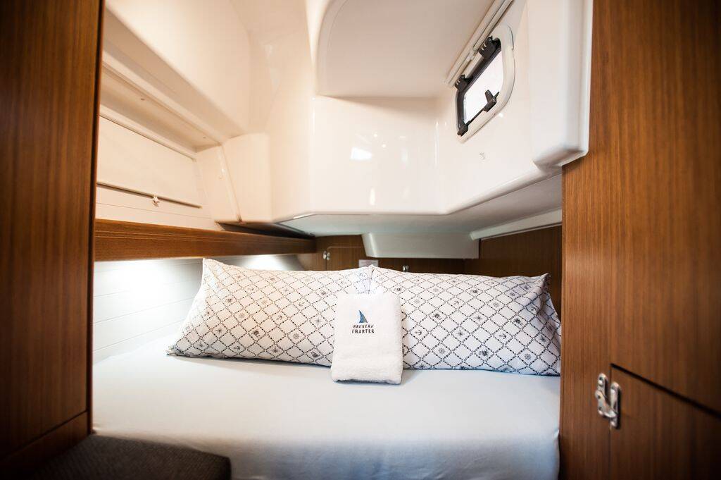 Segelyacht Bavaria Cruiser 34 Style Neo