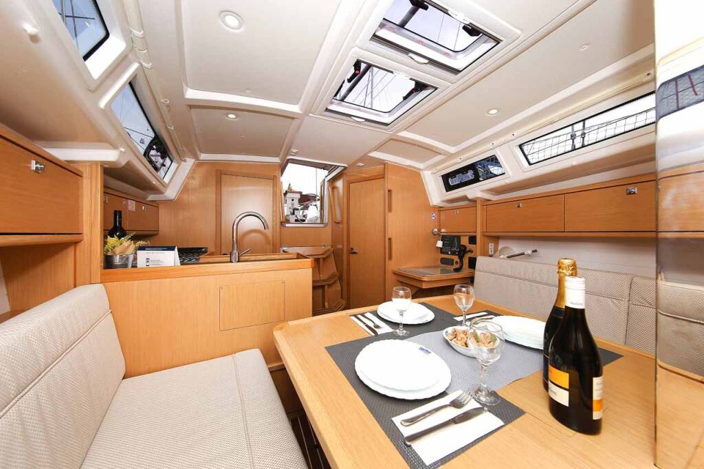 Bavaria Cruiser 34 Chiara