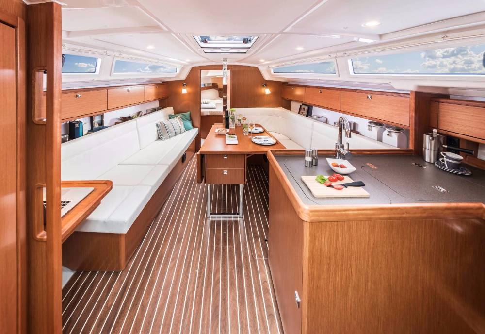Segelyacht Bavaria Cruiser 34 Just Enjoy
