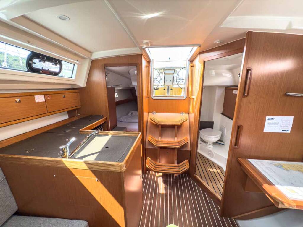 Segelyacht Bavaria Cruiser 34 Hydra