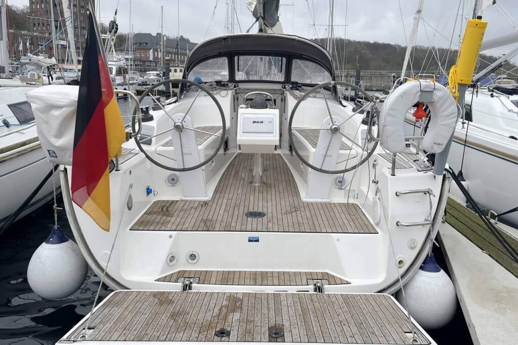 Segelyacht Bavaria Cruiser 34 Loop