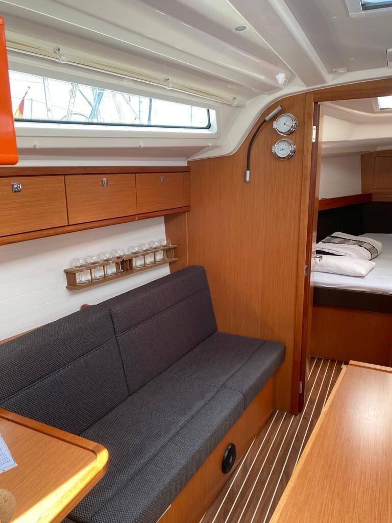 Segelyacht Bavaria Cruiser 37 Joëlle
