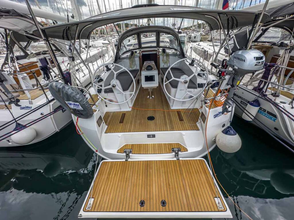 Segelyacht Bavaria Cruiser 37 Scala