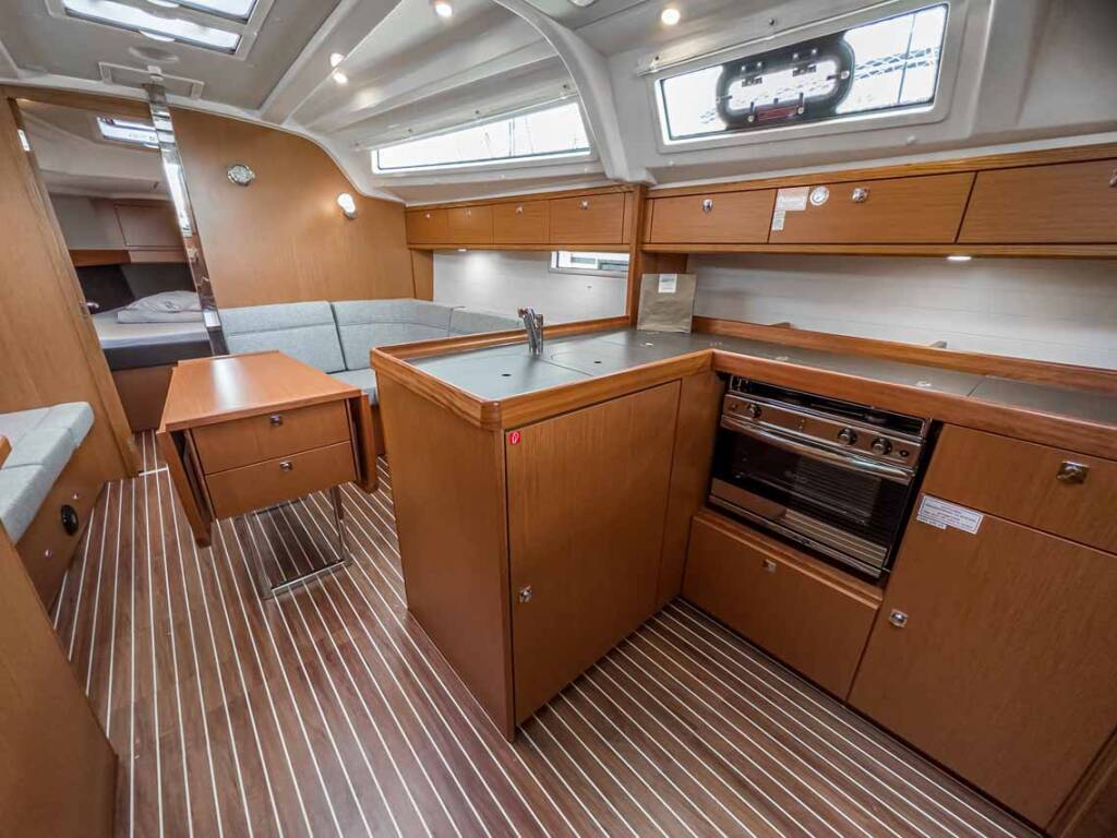 Segelyacht Bavaria Cruiser 37 Scala