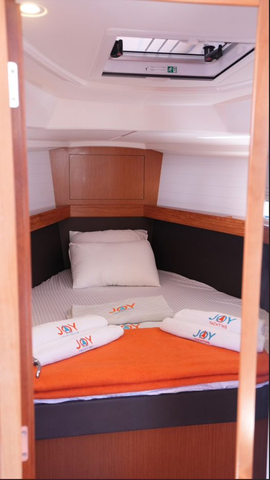 Bavaria Cruiser 37 Roger Rabbit