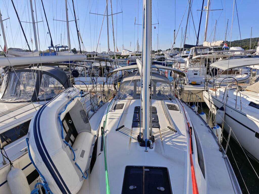 Bavaria Cruiser 37 Atena