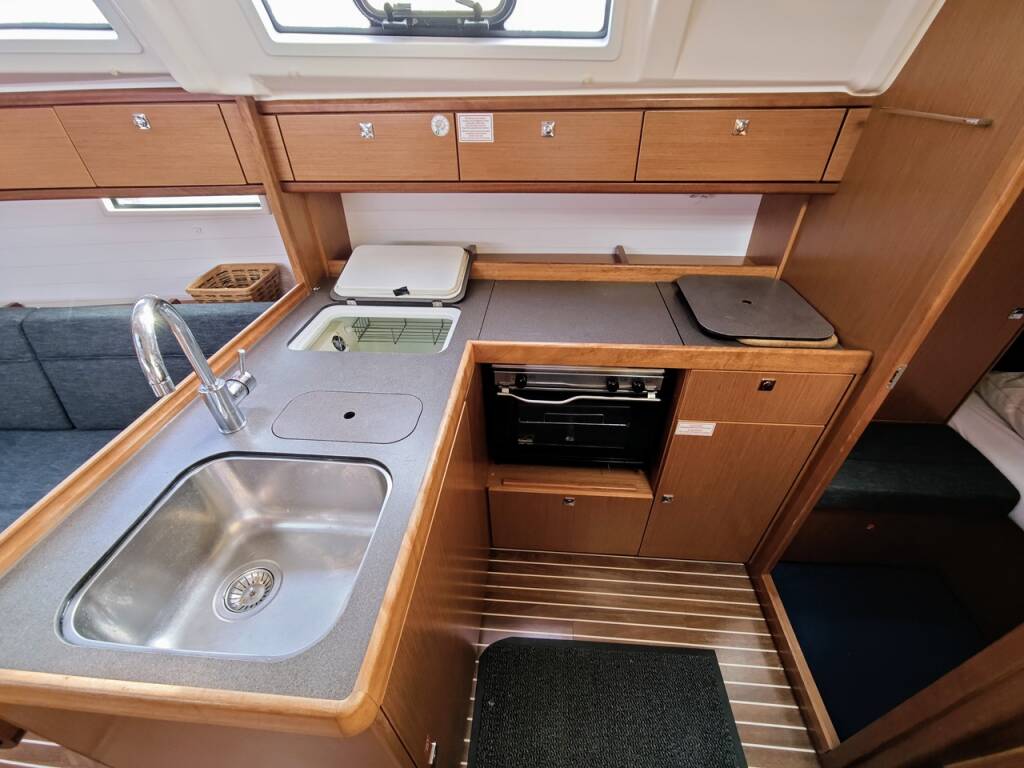 Bavaria Cruiser 37 Hana