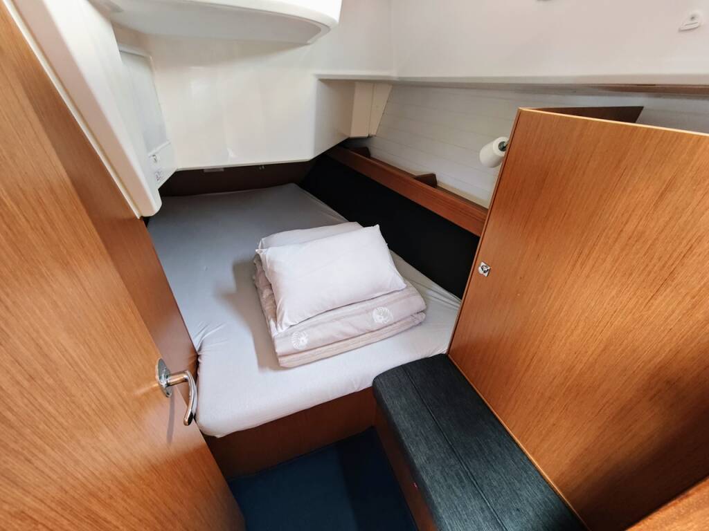 Bavaria Cruiser 37 Hana