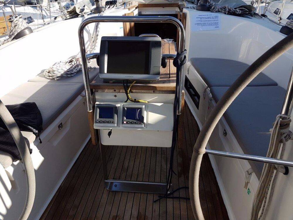 Segelyacht Bavaria Cruiser 40 Lola