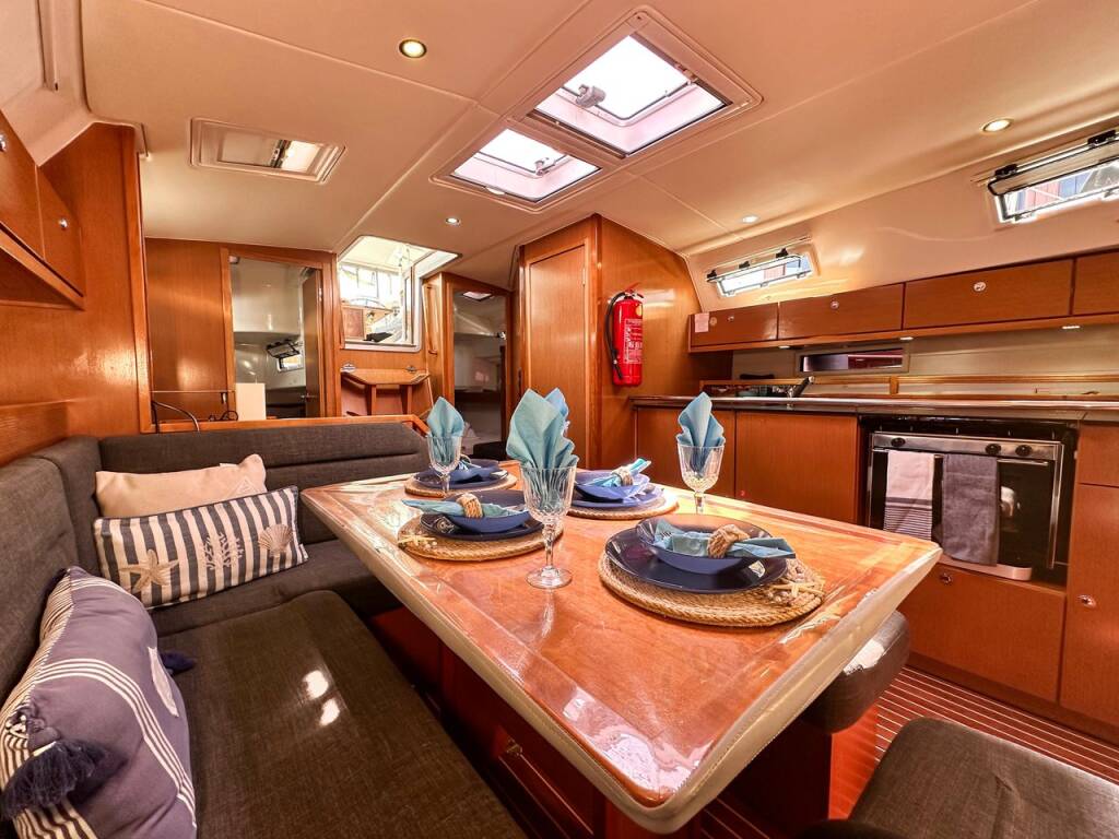 Bavaria Cruiser 40 Spark-1