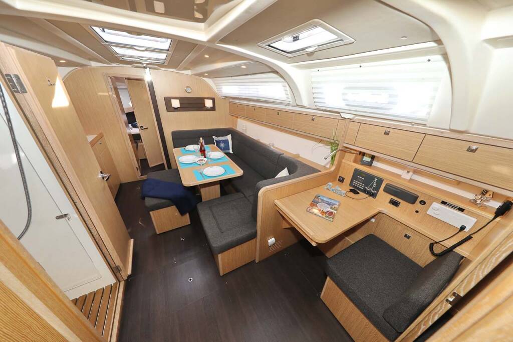 Segelyacht Bavaria Cruiser 41 Style Anegada