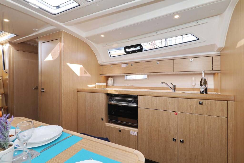 Segelyacht Bavaria Cruiser 41 Style Anegada