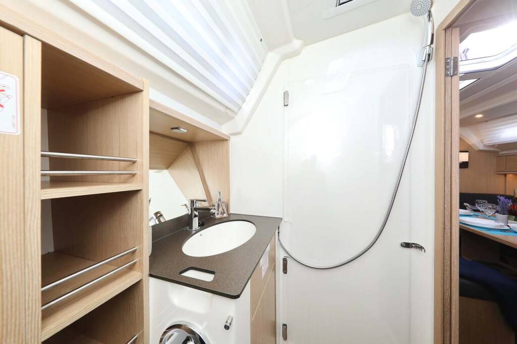 Segelyacht Bavaria Cruiser 41 Style Anegada