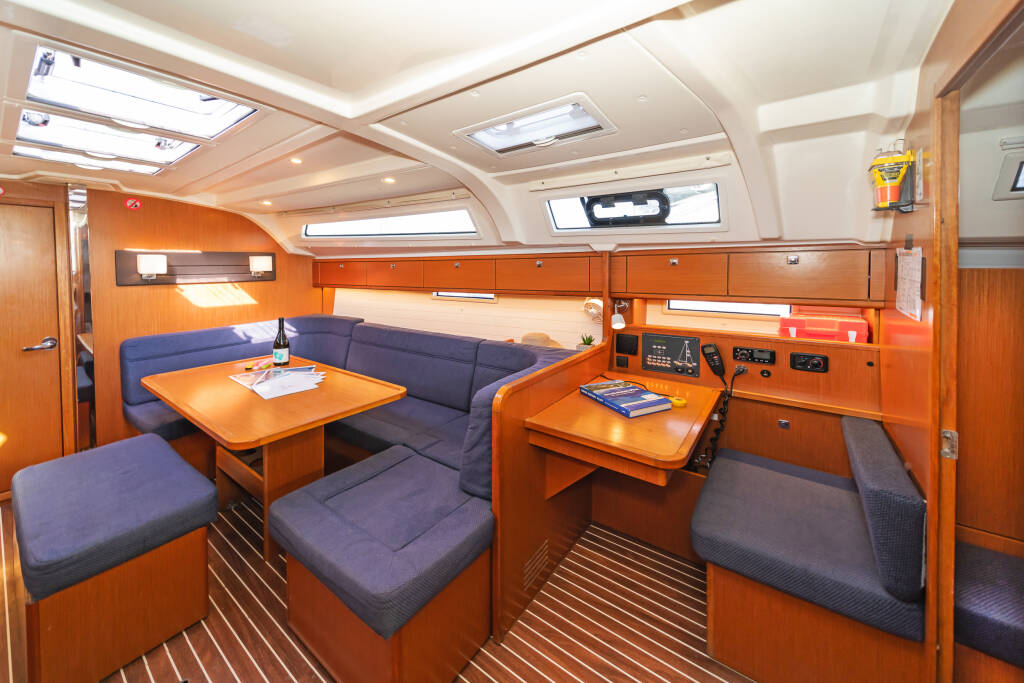 Segelyacht Bavaria Cruiser 41 Forkys
