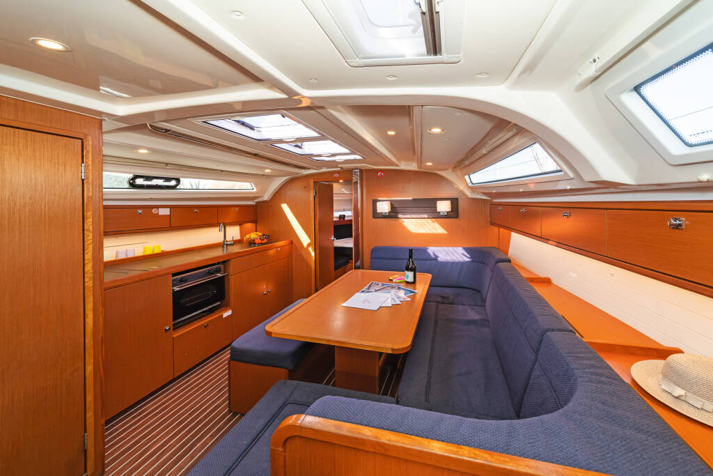 Segelyacht Bavaria Cruiser 41 Altair