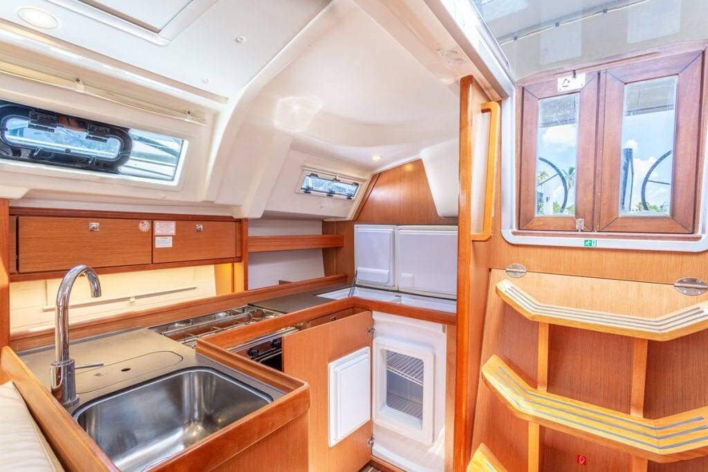 Bavaria Cruiser 41 Patches