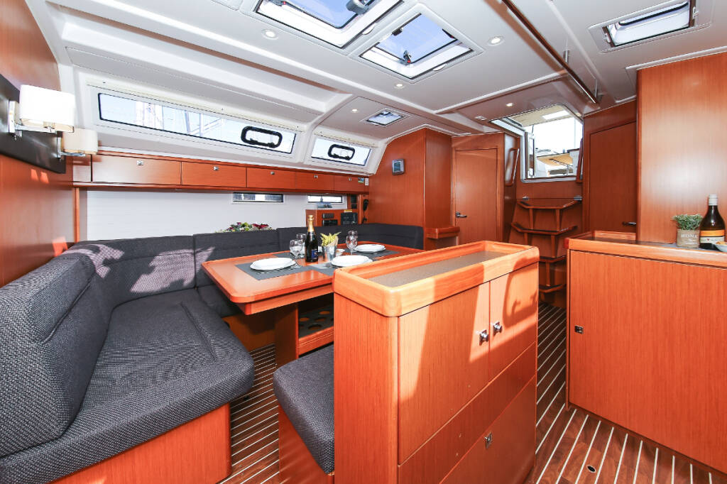 Segelyacht Bavaria Cruiser 46 Challi