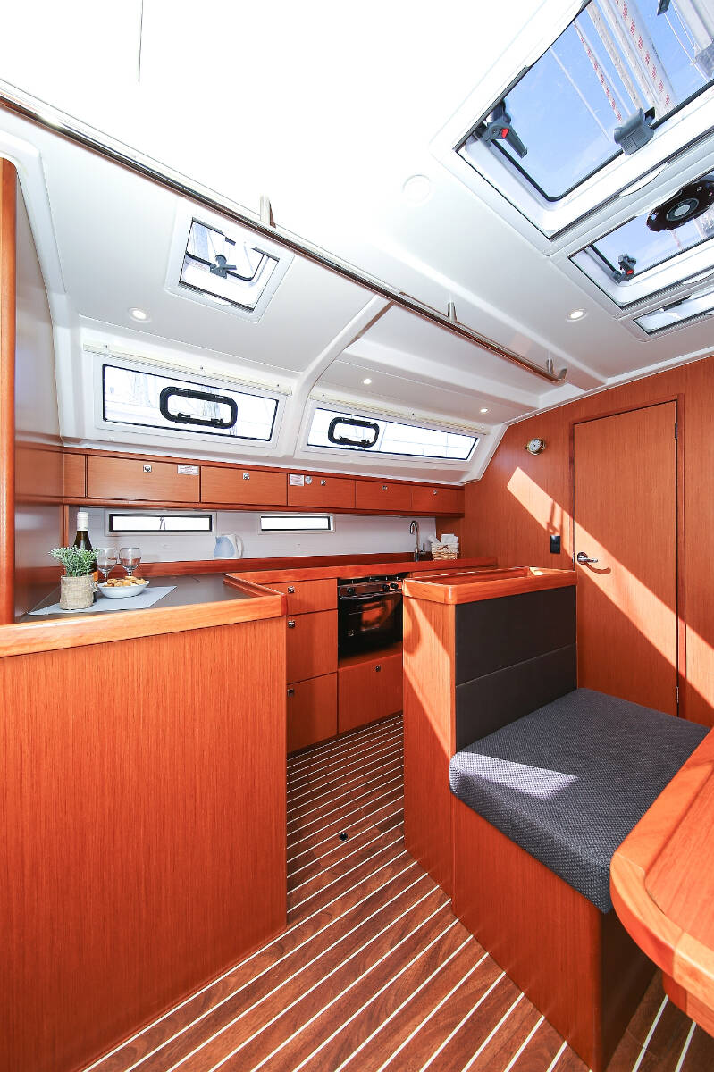 Segelyacht Bavaria Cruiser 46 Challi