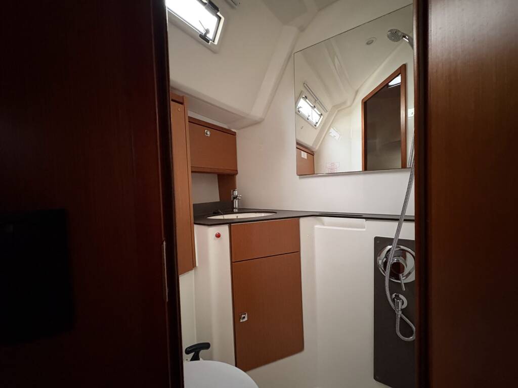 Bavaria Cruiser 46 Sail Betelgeuse