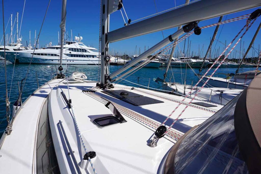 Segelyacht Bavaria Cruiser 46 Delphina
