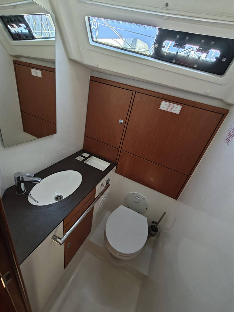 Segelyacht Bavaria Cruiser 46 Sea Legend