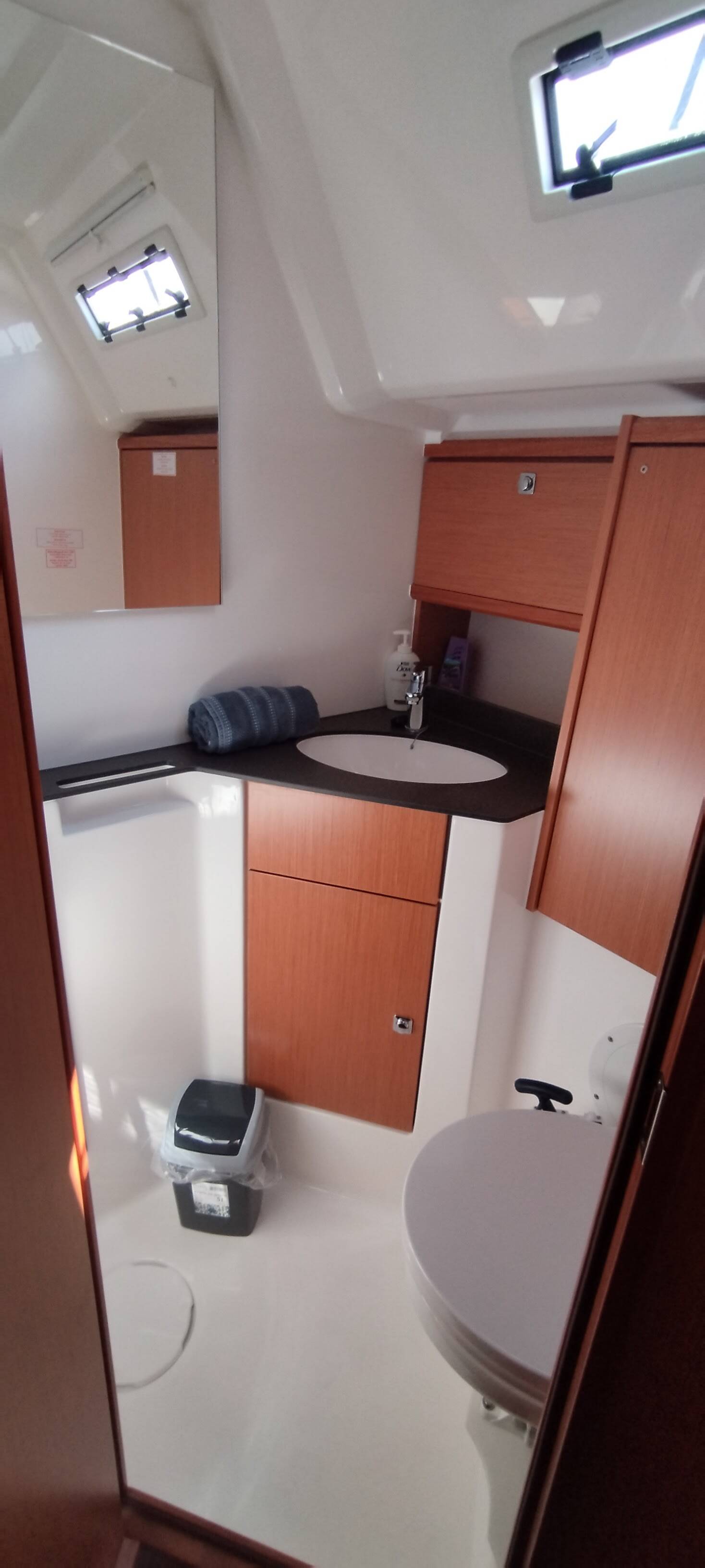 Bavaria Cruiser 46 Pluton