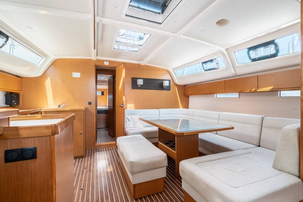 Segelyacht Bavaria Cruiser 51 Elpida