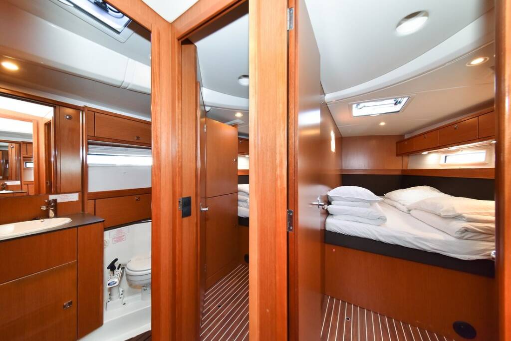 Sailing yacht Bavaria Cruiser 56 Fat Boy