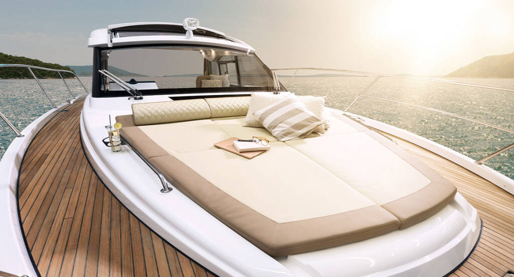 Bavaria SR36 Hard Top Lilian