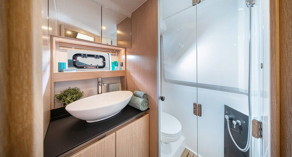 Bavaria SR36 Hard Top Lilian