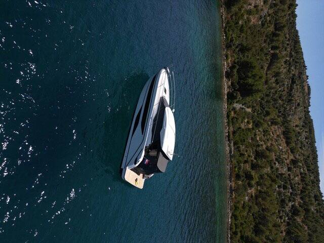 Bavaria SR38 Hard Top 