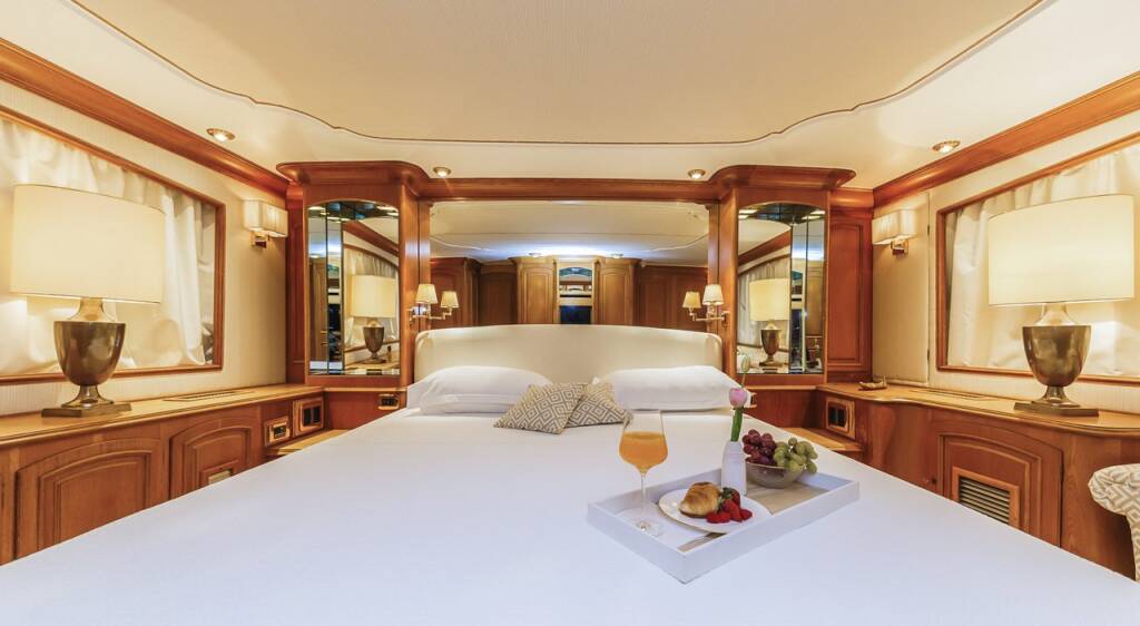 Luxus-Motoryacht Benetti Classsic 115 To Je To