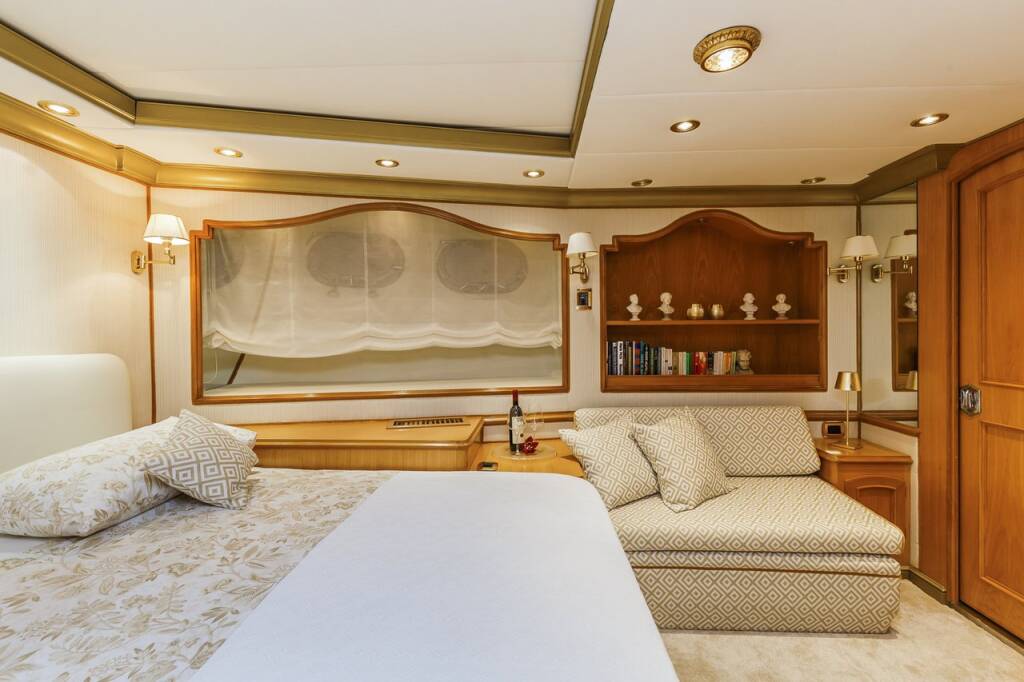 Luxus-Motoryacht Benetti Classsic 115 To Je To