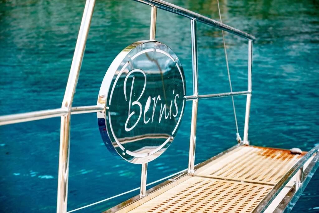 Gulet Bernis Bernis