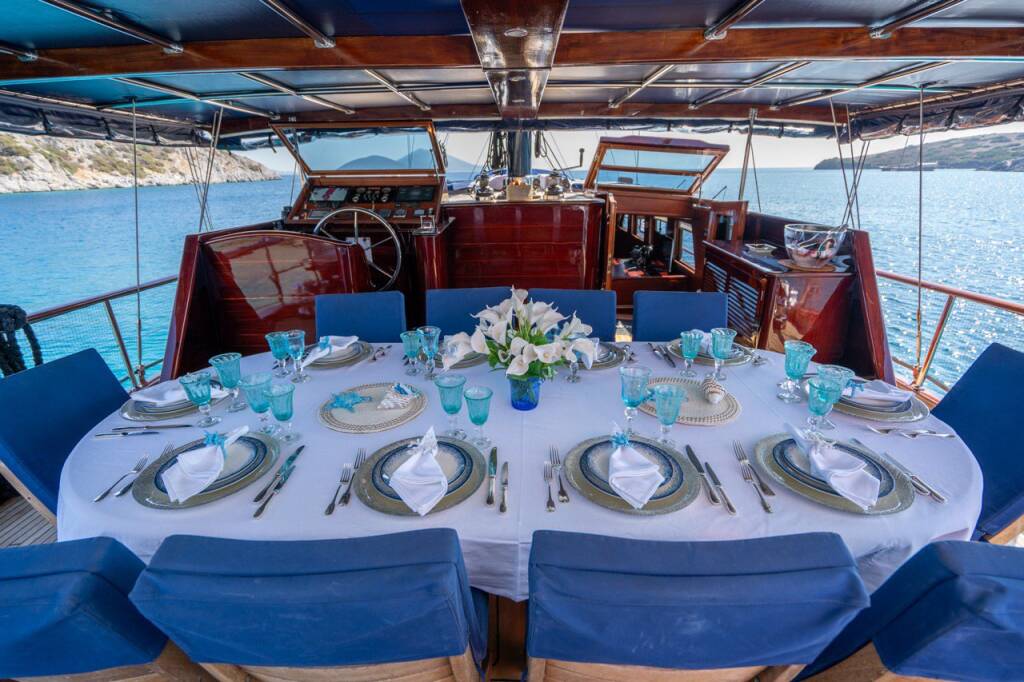 Capricorn 1 Capricorn 1