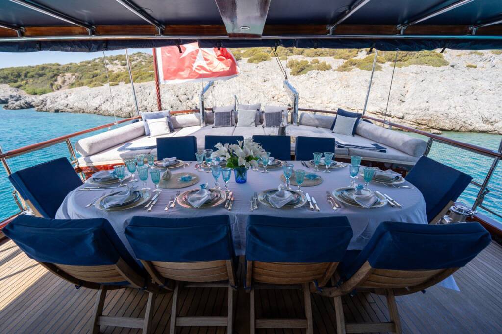 Capricorn 1 Capricorn 1