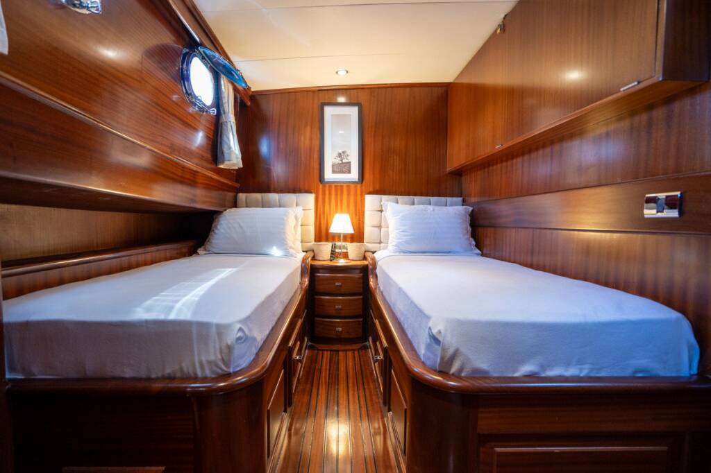 Capricorn 1 Capricorn 1