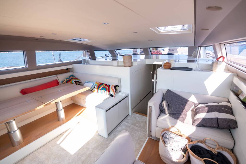 Sailing yacht CNB 76 Bubbles